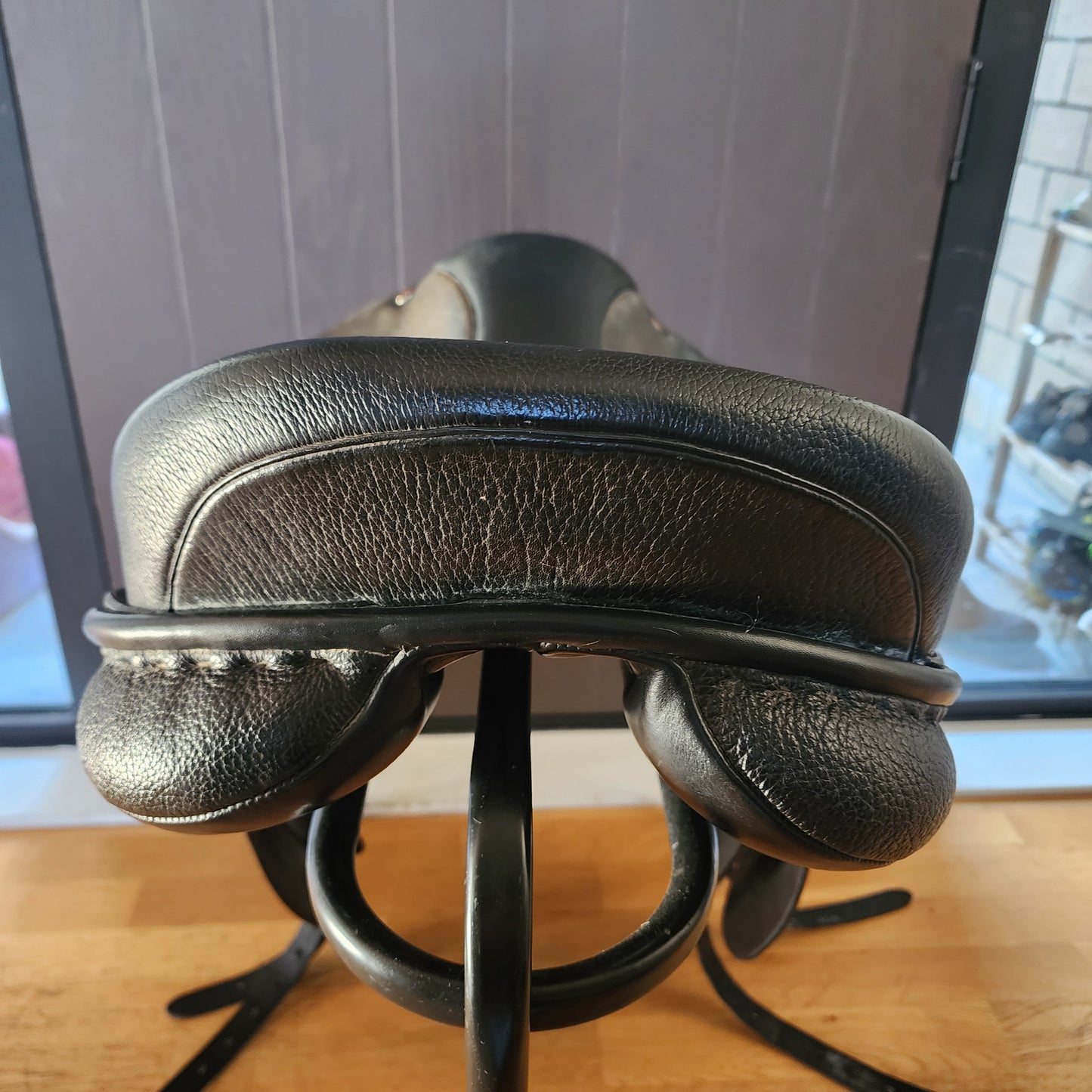 NSC black buffalo leather dressage saddle 18", MW