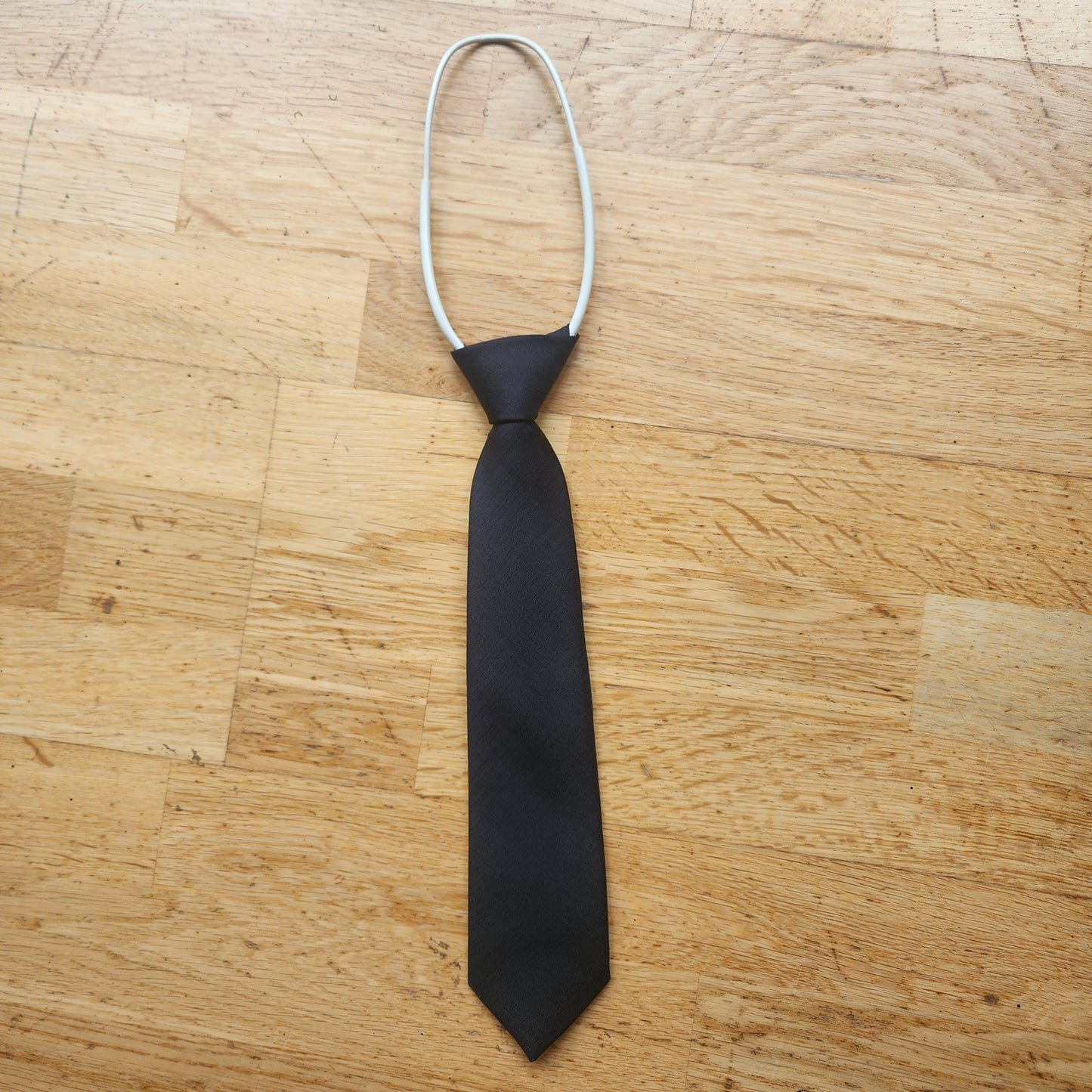 Black show tie