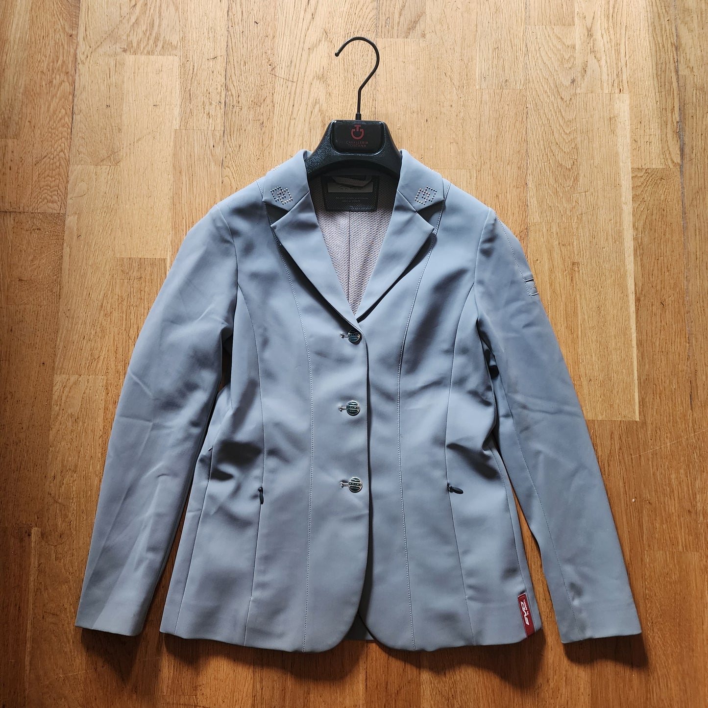 Animo grey show jacket girls age 10