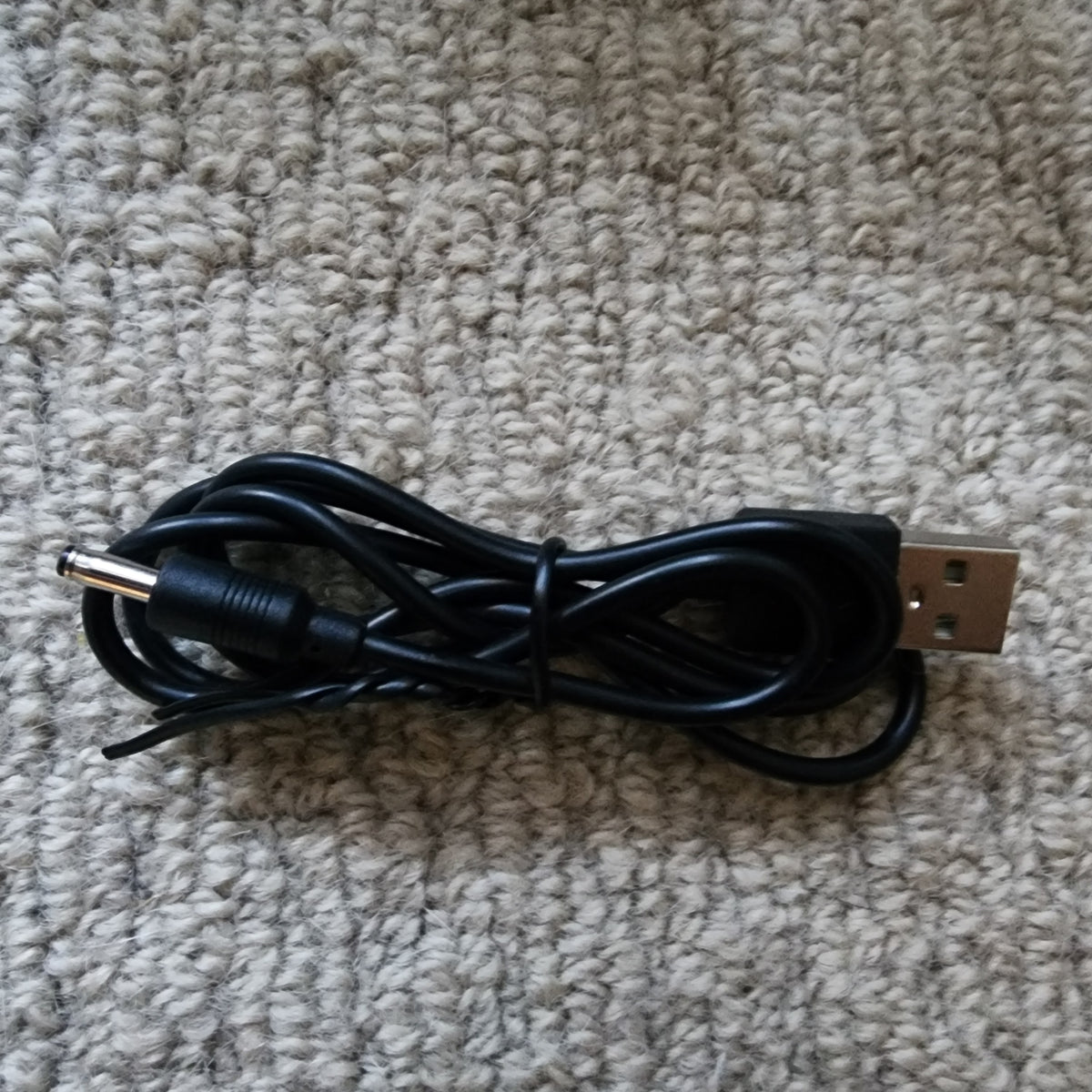 Spare charger for the ETS travel safe horse float camera