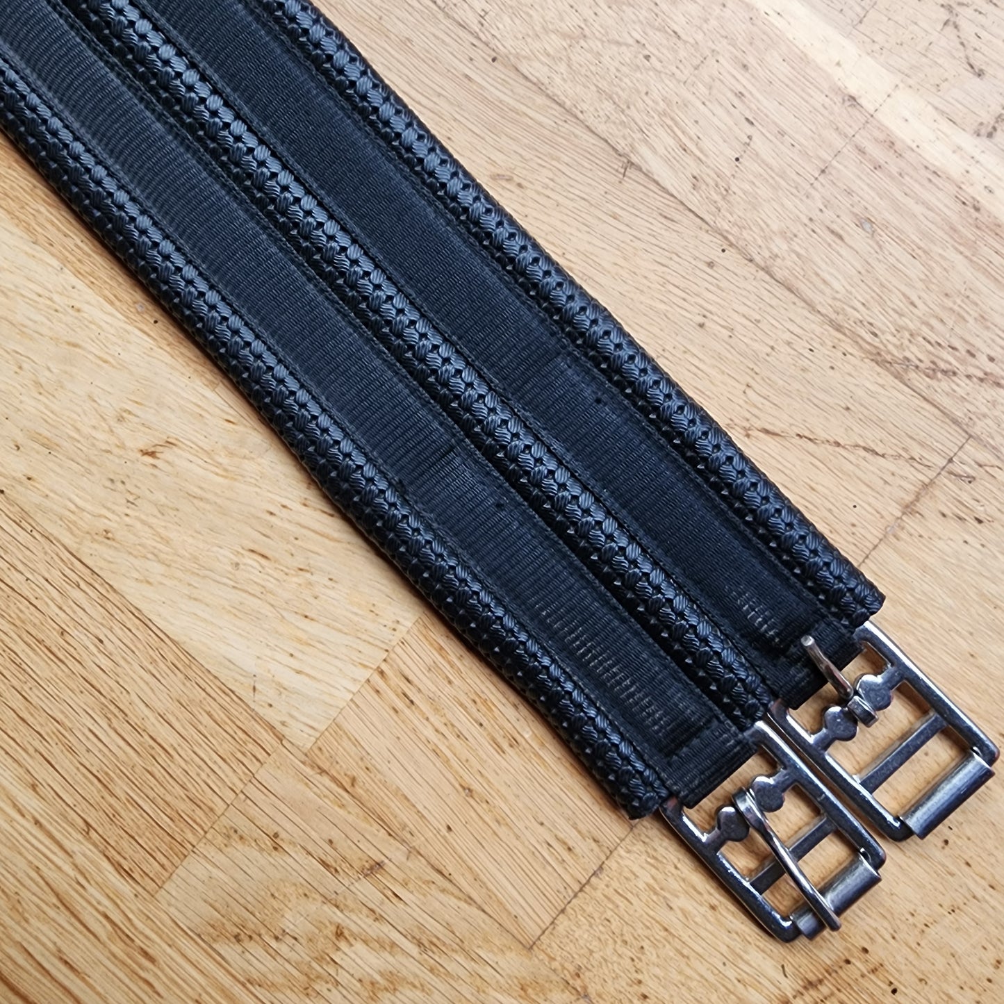 Black girth 50" (127cm). Pre loved