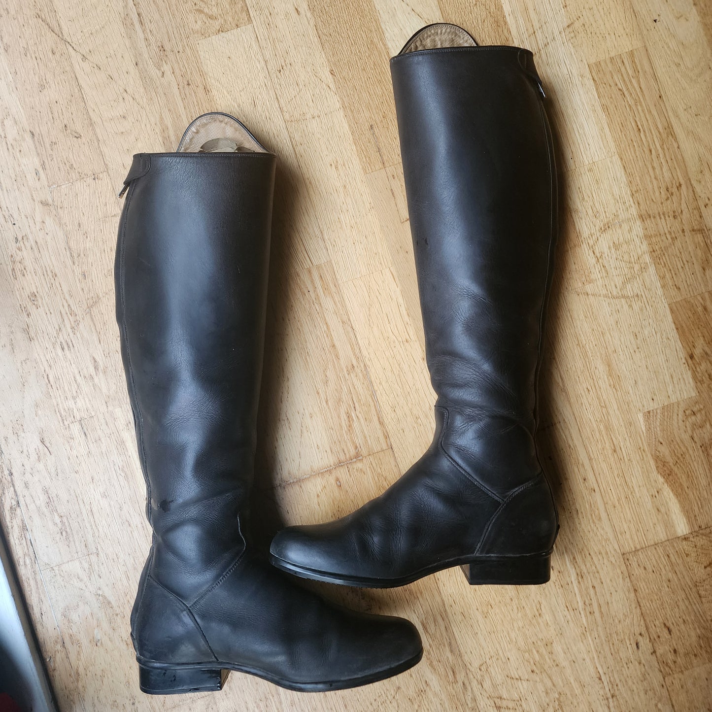 Sergio Grasso long leather riding boots. Size 40