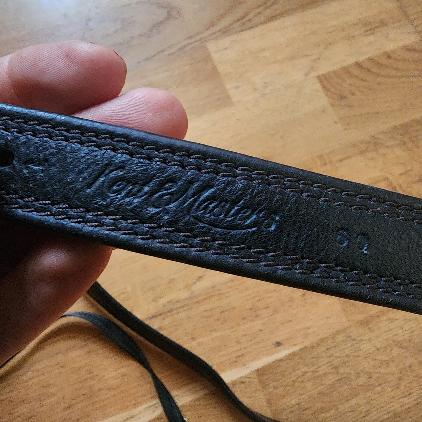 Kent and Masters brown stirrup leathers. Pre-loved