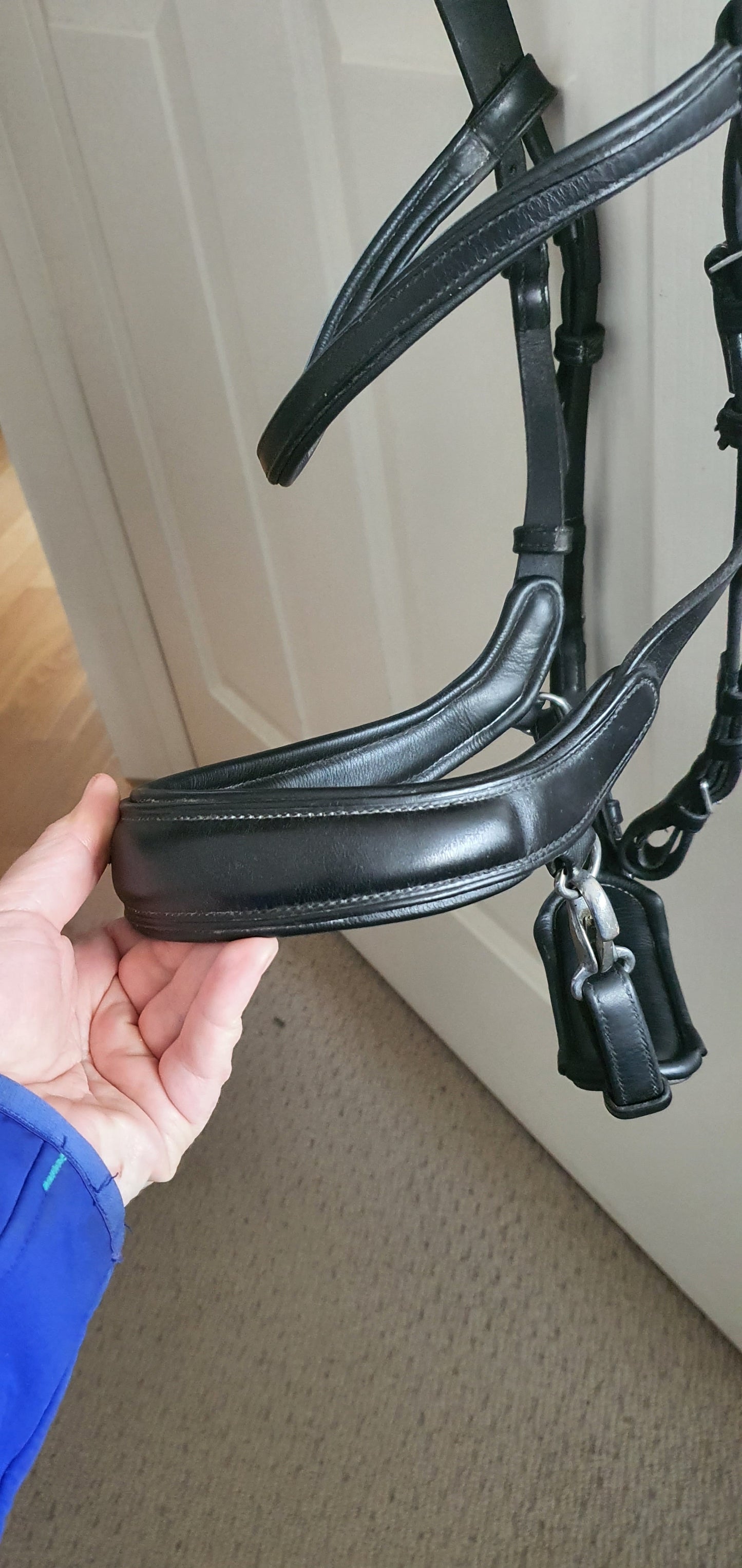 PS of Sweden black Paladin bridle. Cob size
