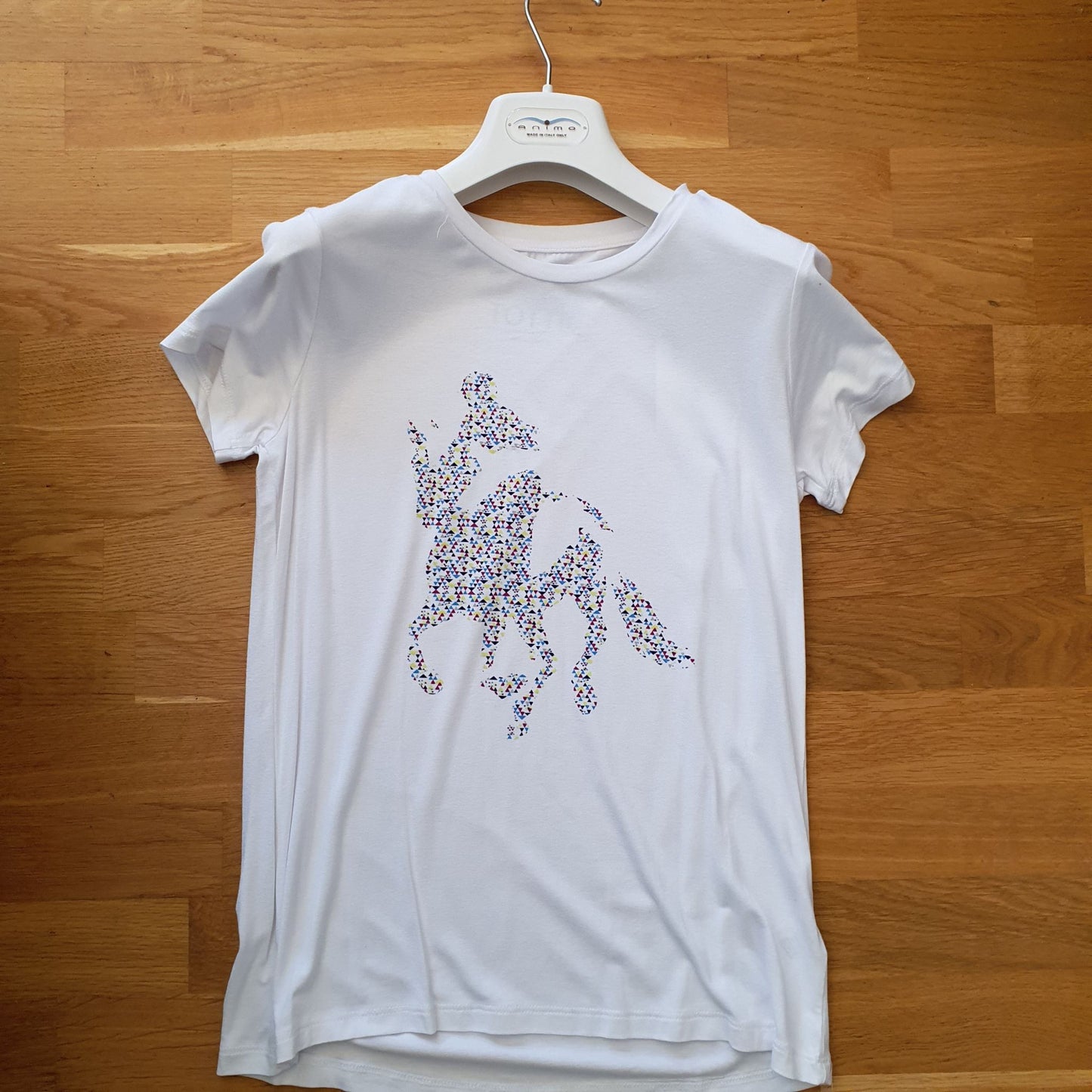 Totti White Casual T Shirt, Ladies Size 8 Brand new!