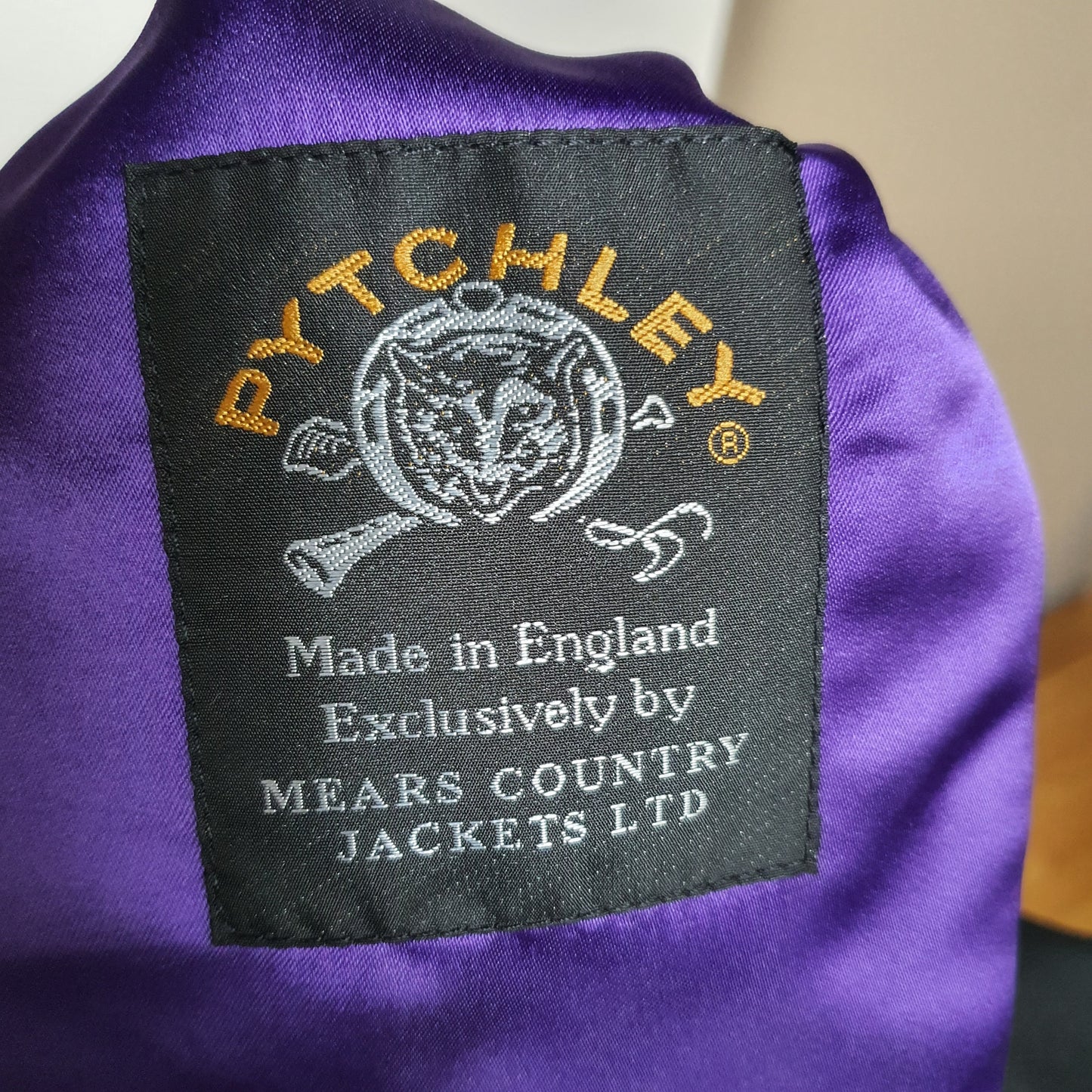 Mears Pytchley black cutaway show jacket ladies size 10