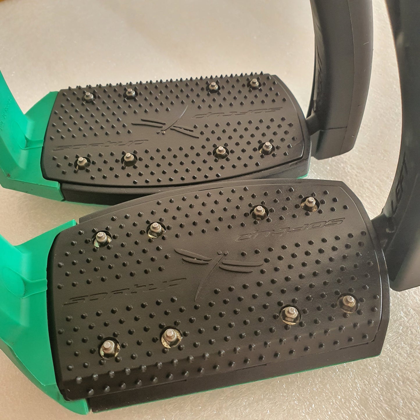 Free Jump green Soft Up Pro stirrups