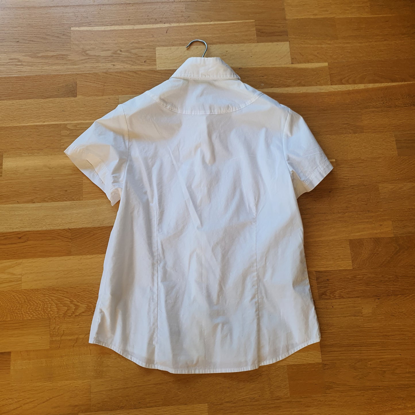 Requisite white show shirt girls age 12
