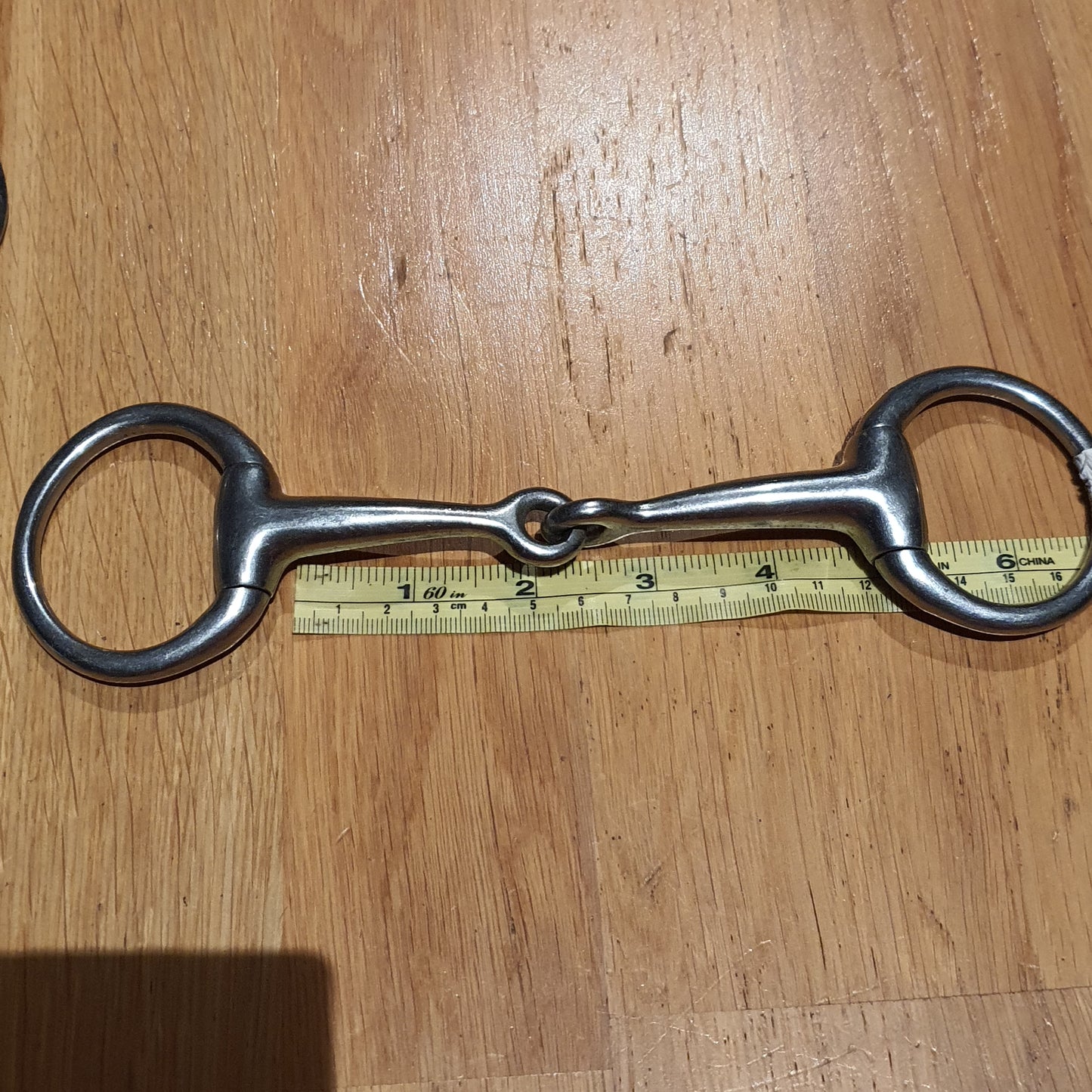 Stainless steel single jointed eggbutt snaffle bit