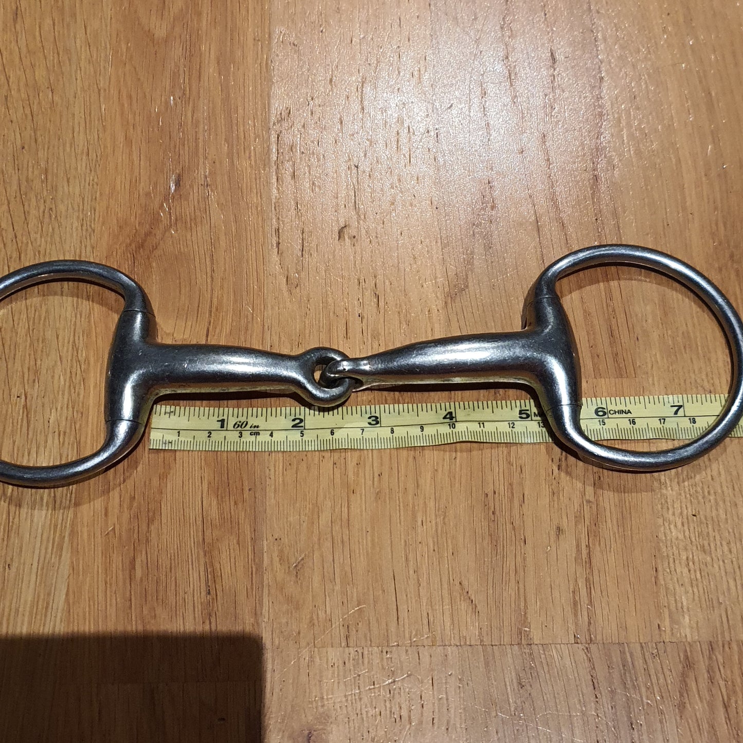 Stainless steel single jointed eggbutt snaffle bit
