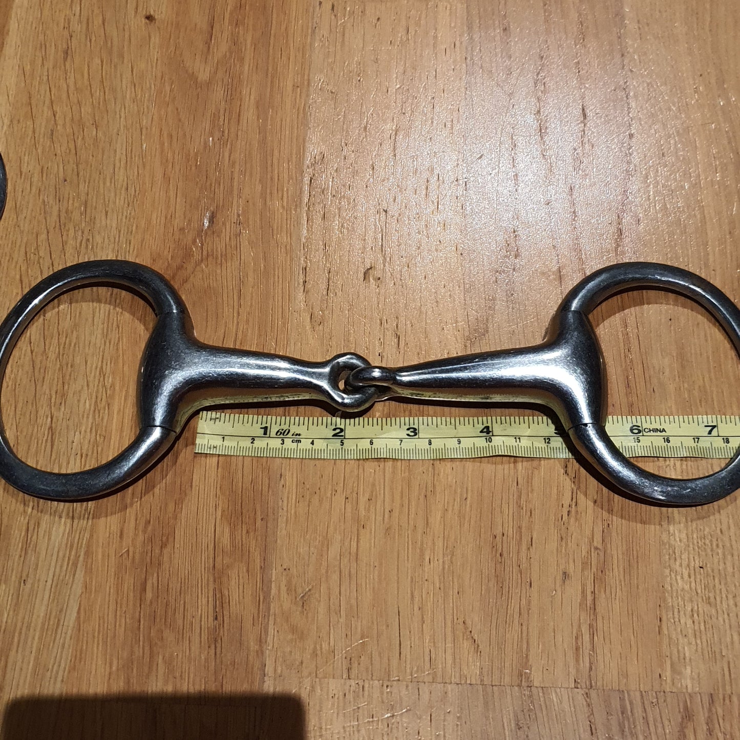 Stainless steel single jointed eggbutt snaffle bit