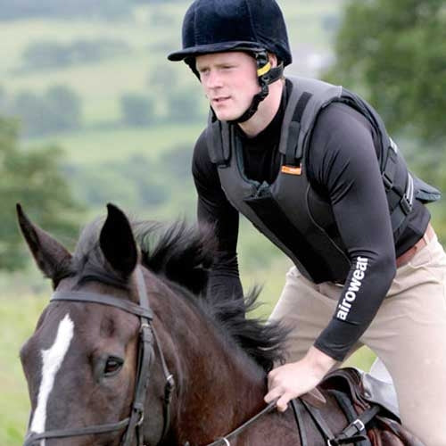 Airowear Outlyne  body protector (Mens sizes) - Robyn's Tack Room