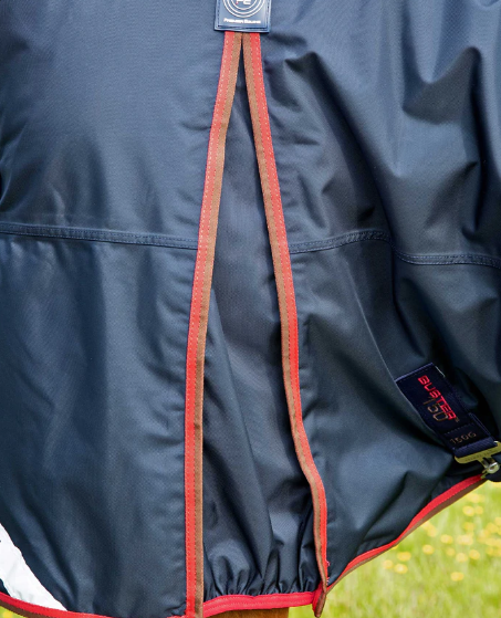 Premier Equine Buster 150g Turnout Rug with Classic Fit Neck Cover