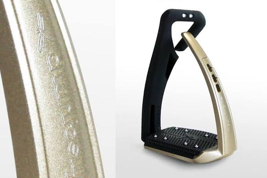 Free Jump black and gold Soft Up Pro stirrups