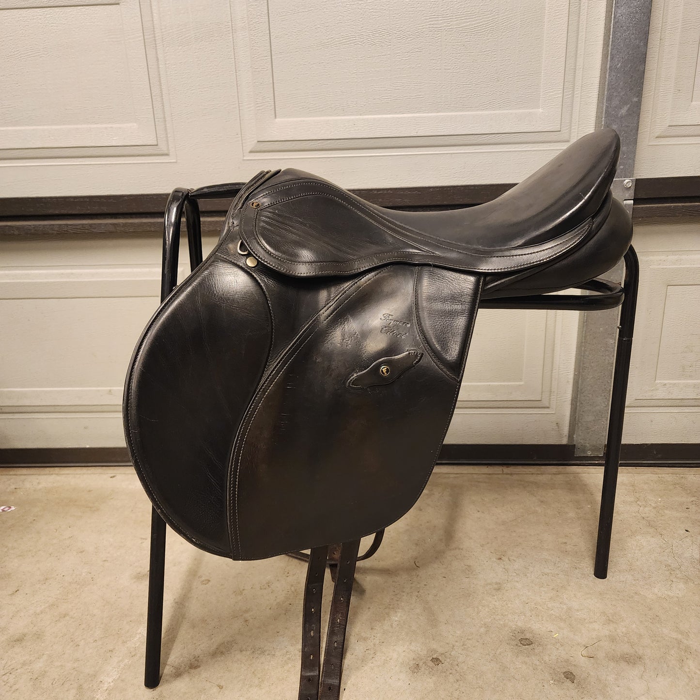 Fenmore Citori black leather GP saddle 18", wide gullet