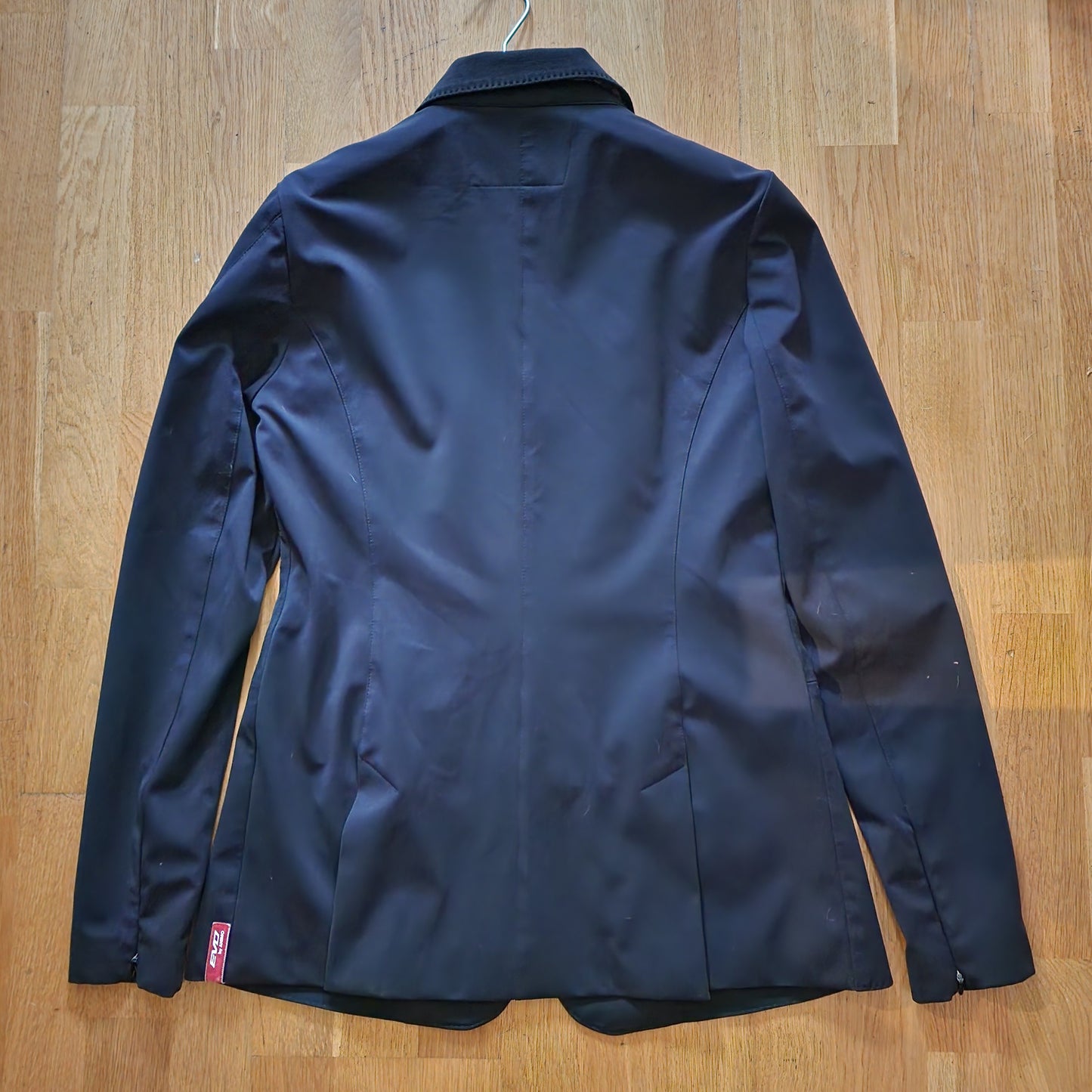 Animo black show jacket, ladies 14