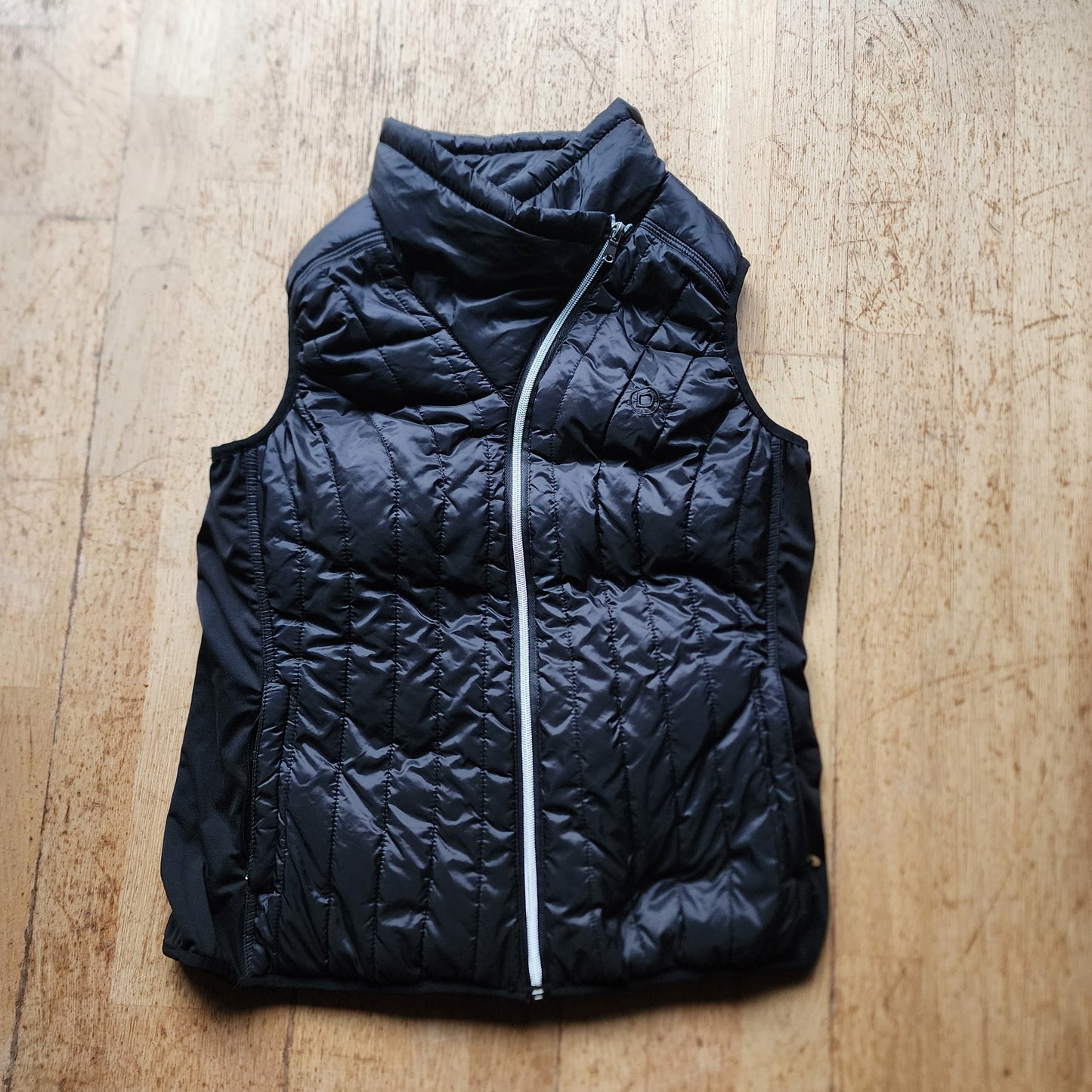 Dublin lightweight puffer vest, black, ladies 6 to 10, pre-loved