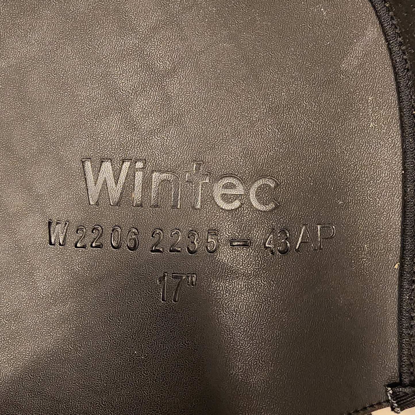 Wintec 500 GP saddle 17.5" Cair