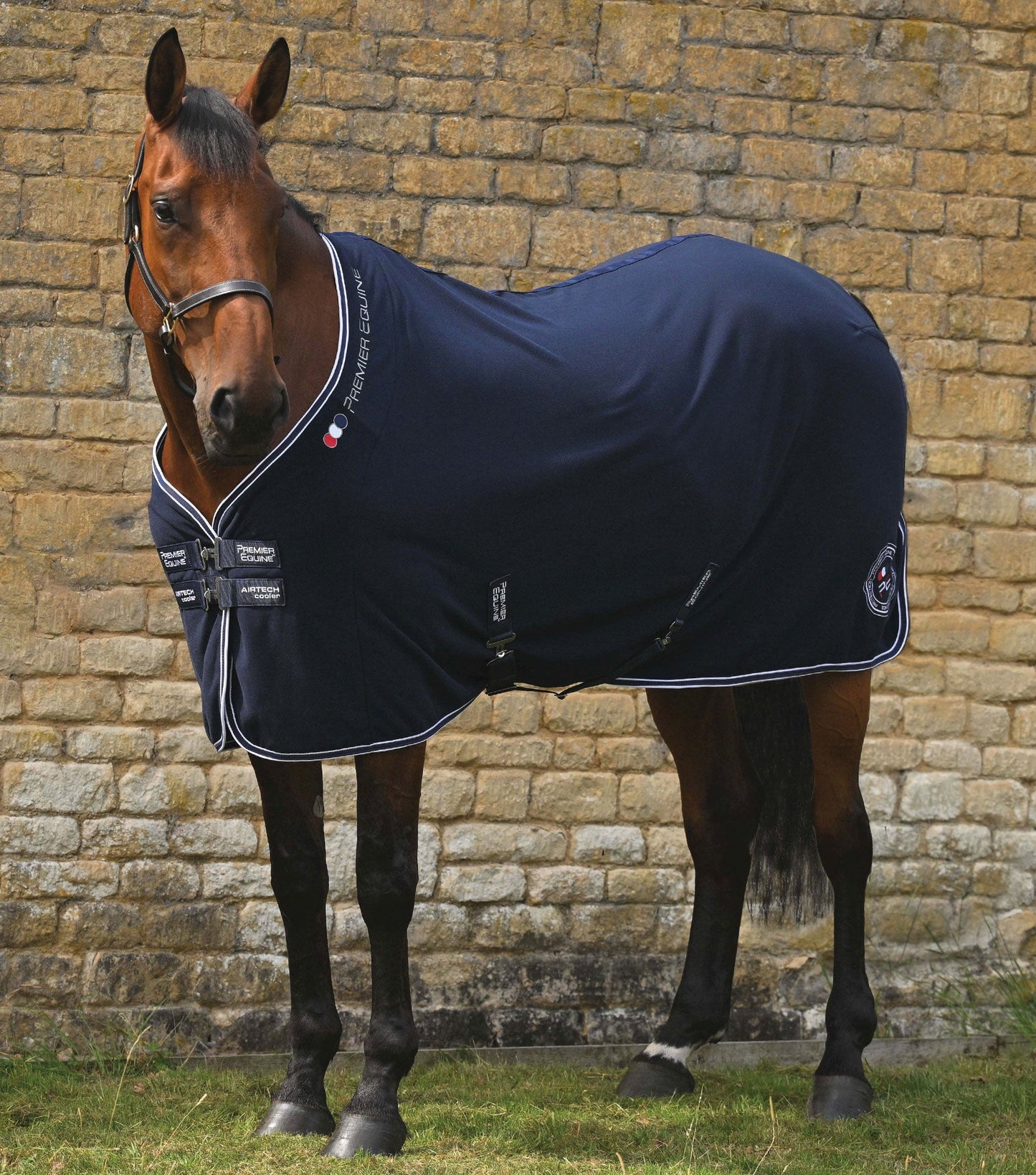 Description:Airtech horse cooler rug_Colour:Navy_Position:1