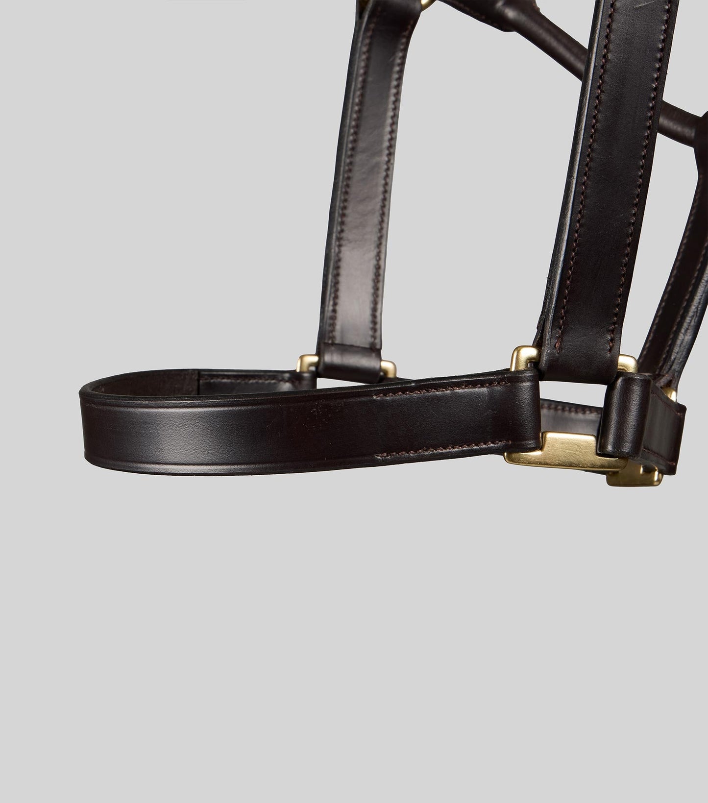 Description:Yearling Head Collar_Colour:Dark Havana_Position:4