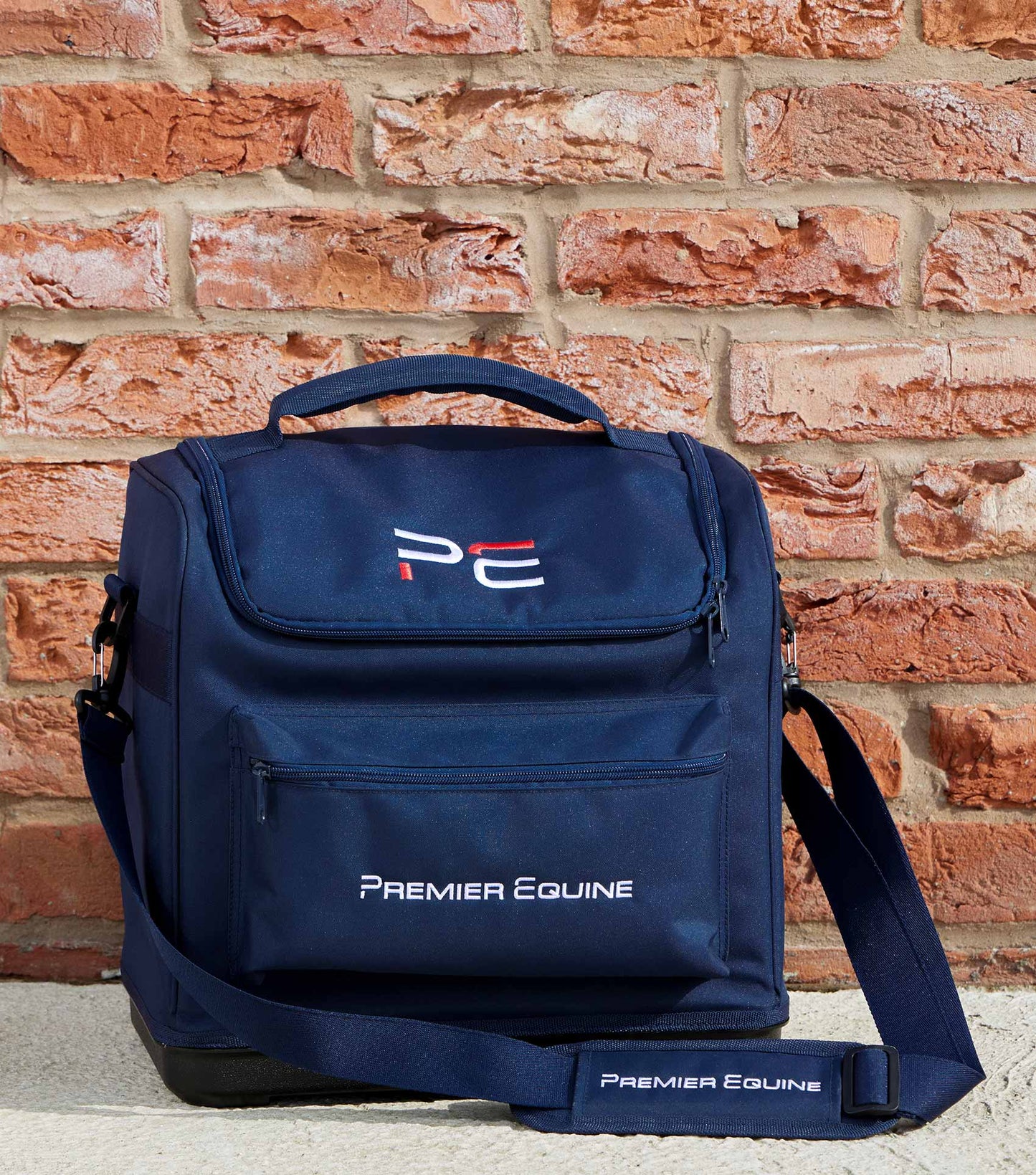 Description:PE Tall Grooming_Bag_Colour:Navy_Position:6