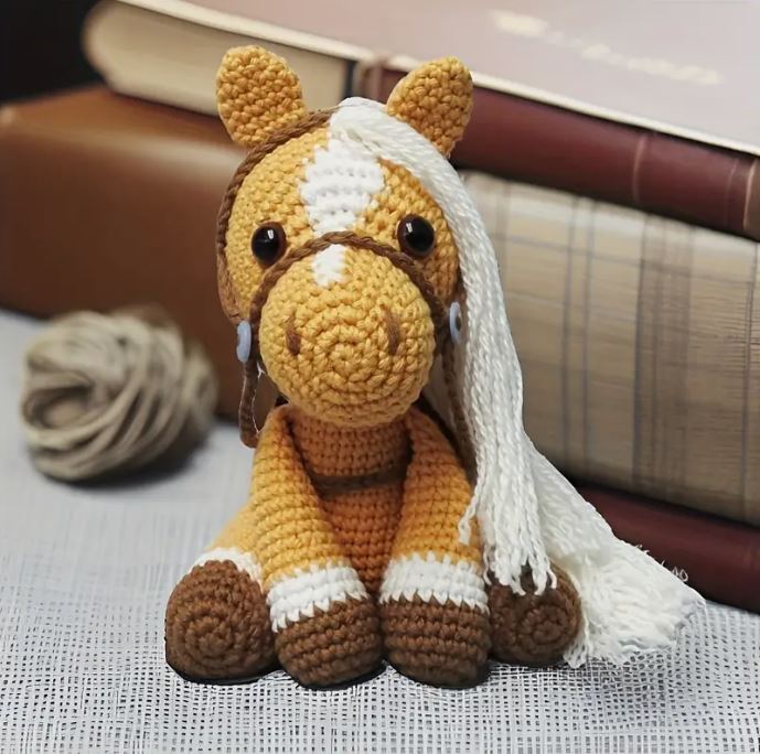 Crochet kit - cute palomino pony