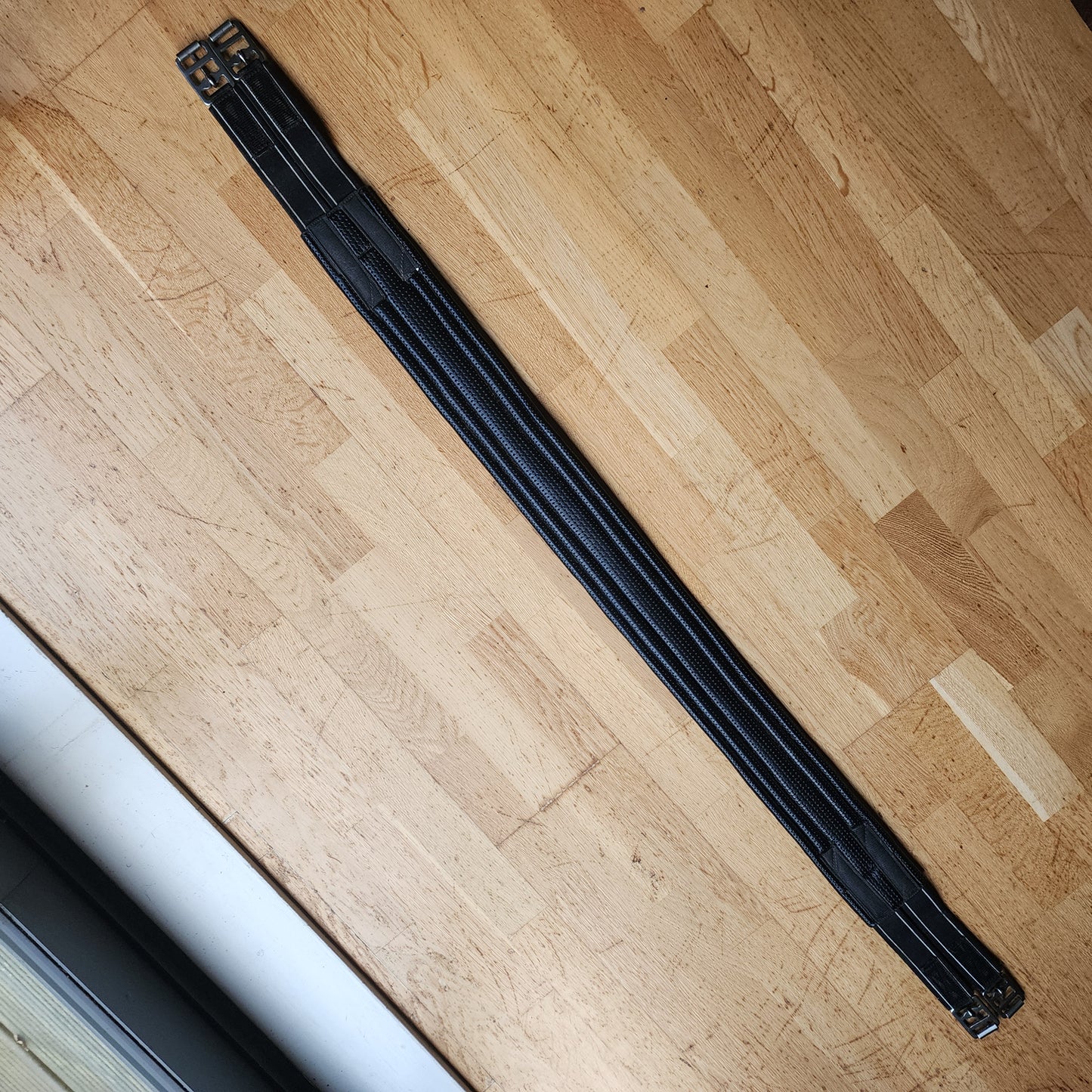 Black elasticated girth 56". Pre loved