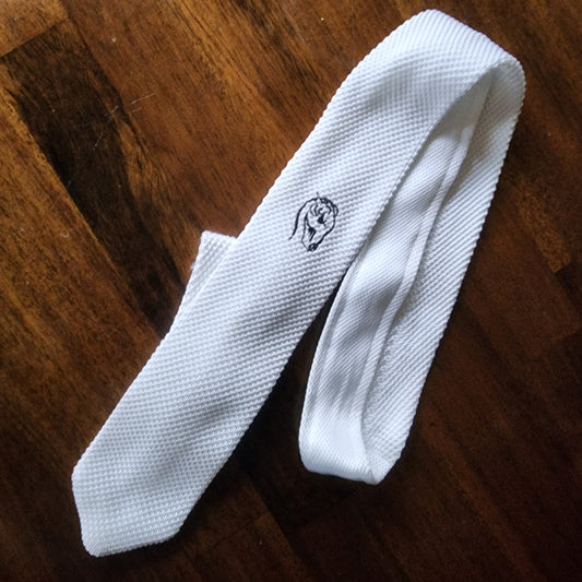 Mens white knitted show tie