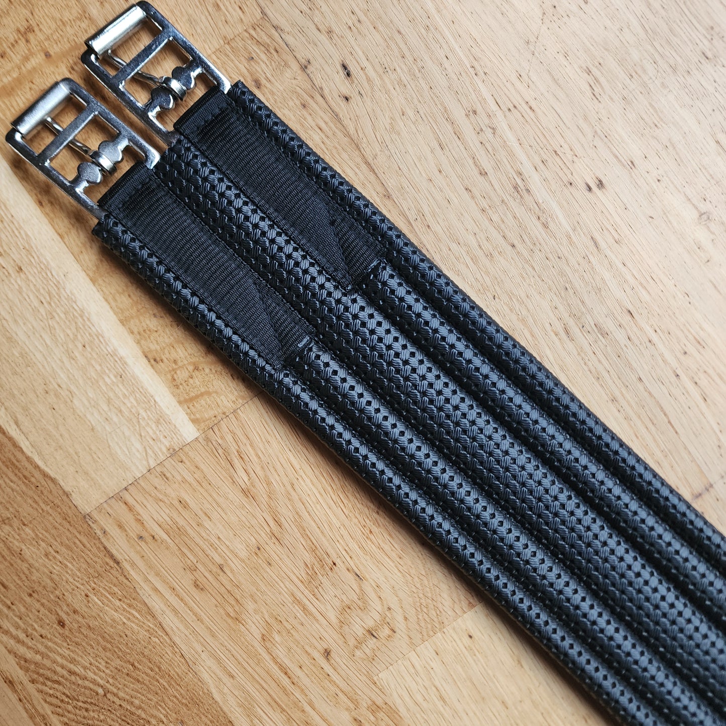 Guardian black girth 54". Brand new