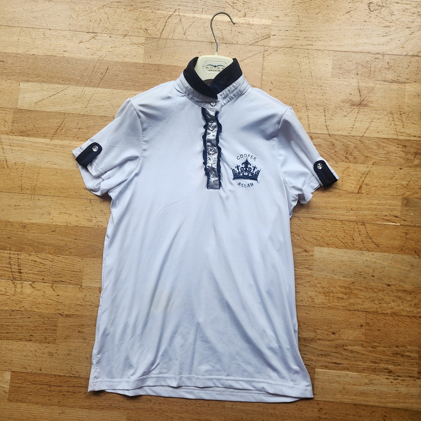 Cooper Allan show shirt, size M, white, pre-loved