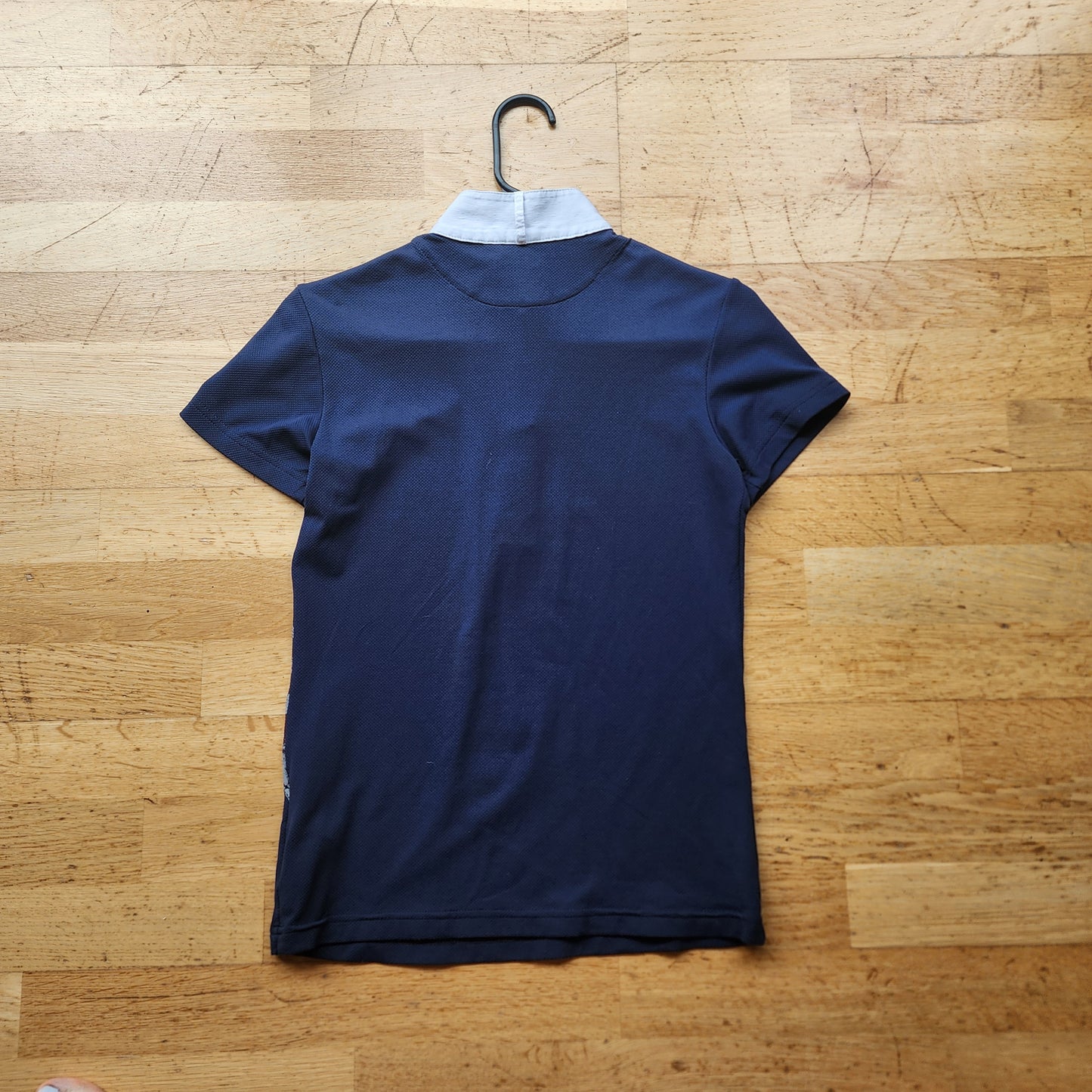 Beyond the Bit ladies show shirt, Size S, navy, pre-loved