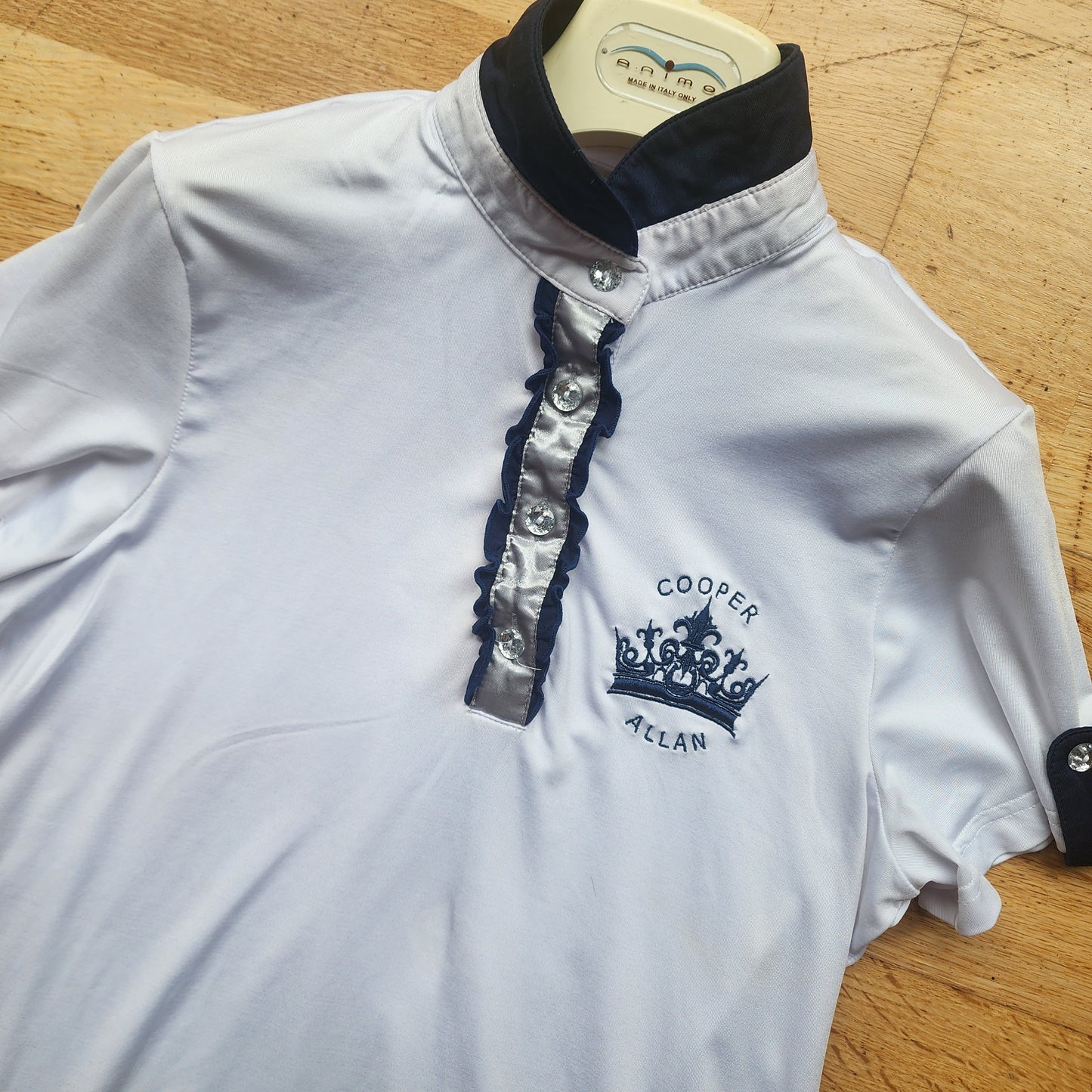 Cooper Allan show shirt, size M, white, pre-loved