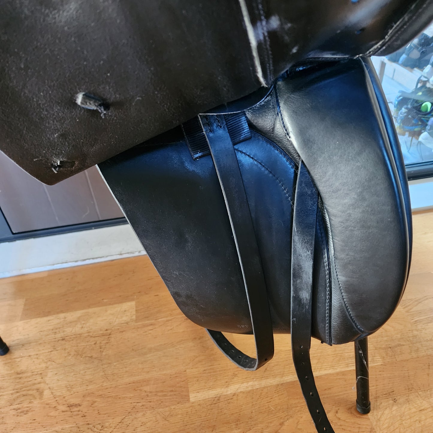 NSC black buffalo leather dressage saddle 18", MW