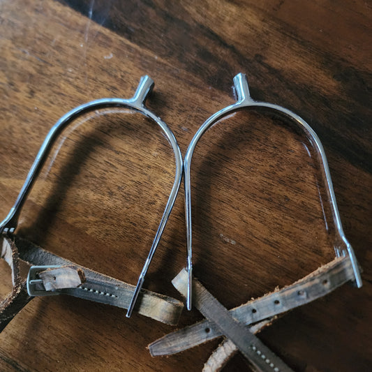 Stainless steel blunt knob spurs and spur straps. Pre-loved