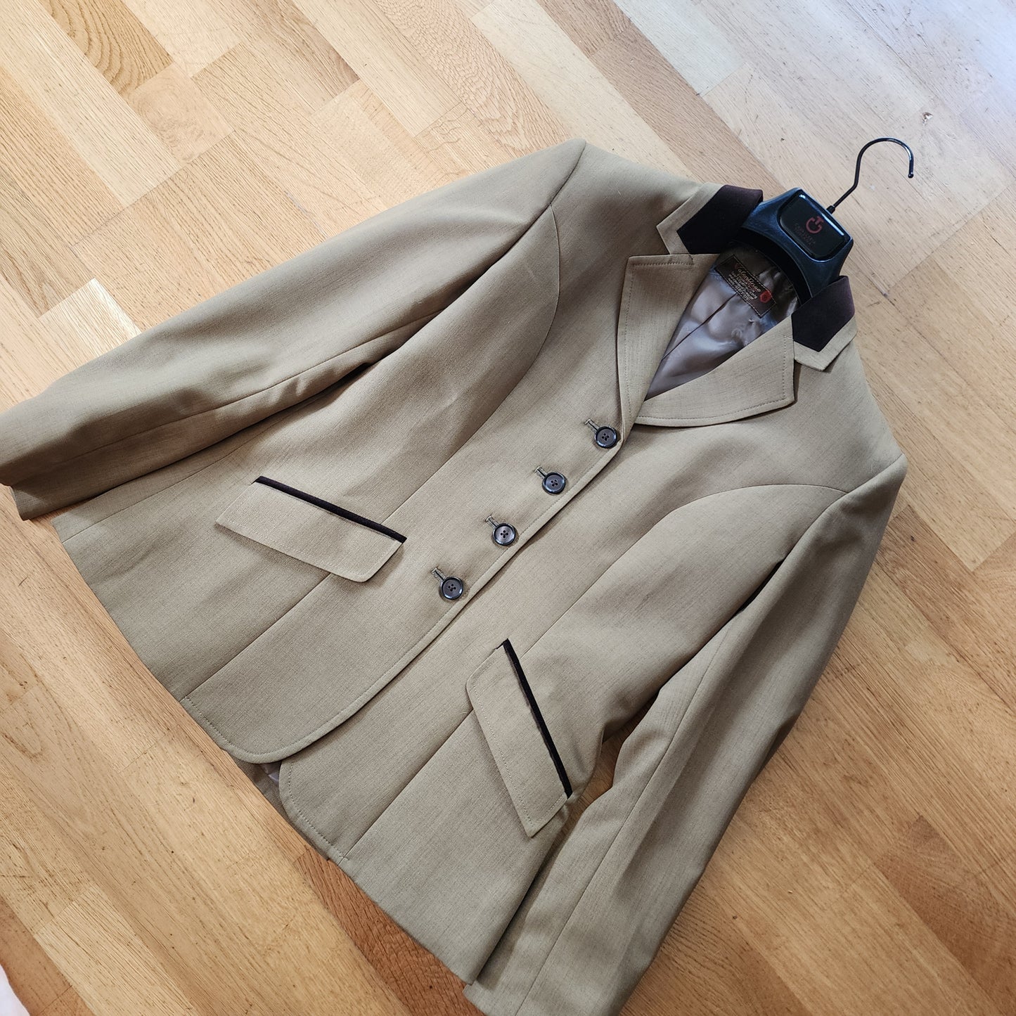 Vanentinoe taupe / brown wool Show Jacket ladies size 12