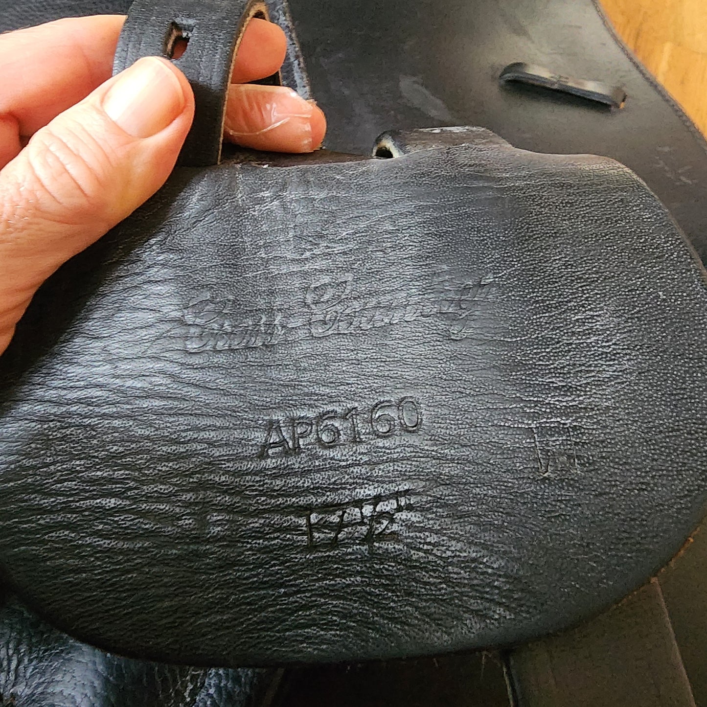 Trainers Cross Country GP black leather saddle 17.5", wide