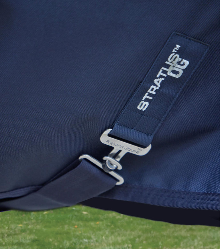 Premier Equine Stratus 600 Series 0g Turnout Rug with Classic Neck Cover (Navy or Purple)
