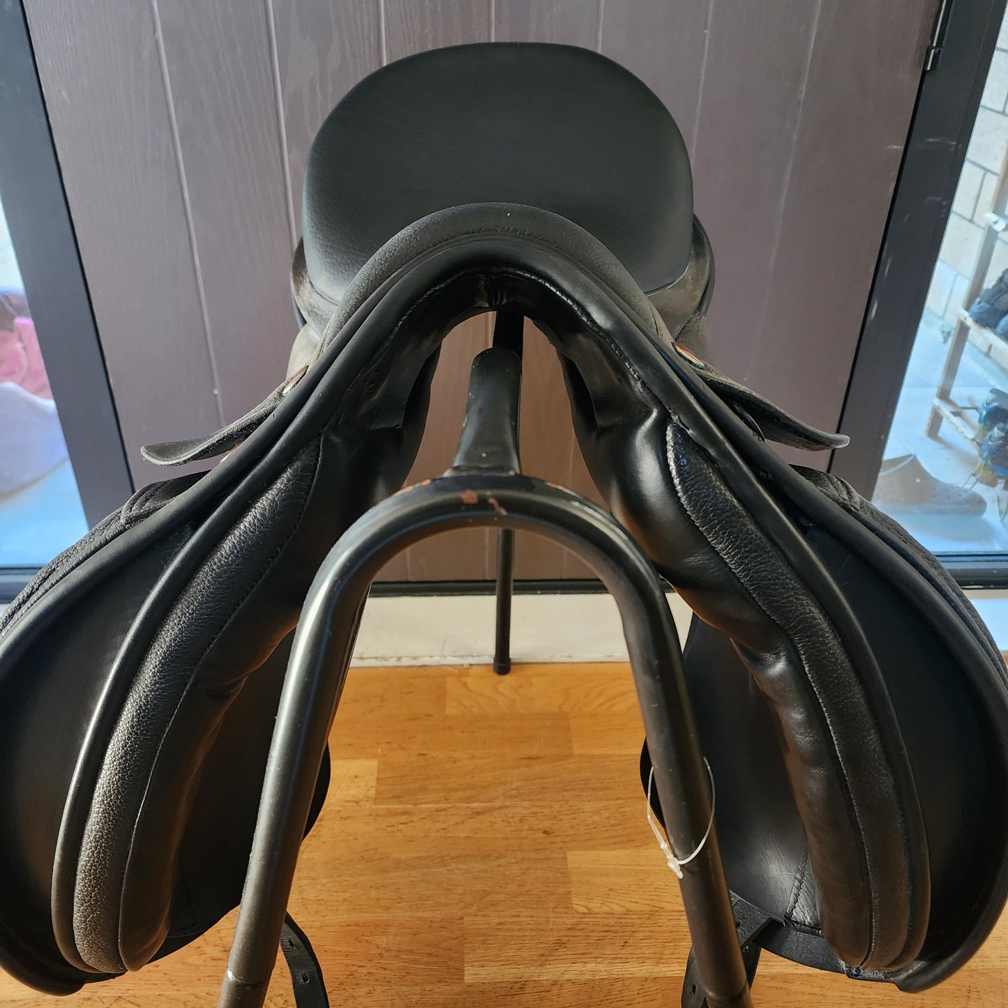 NSC black buffalo leather dressage saddle 18", MW