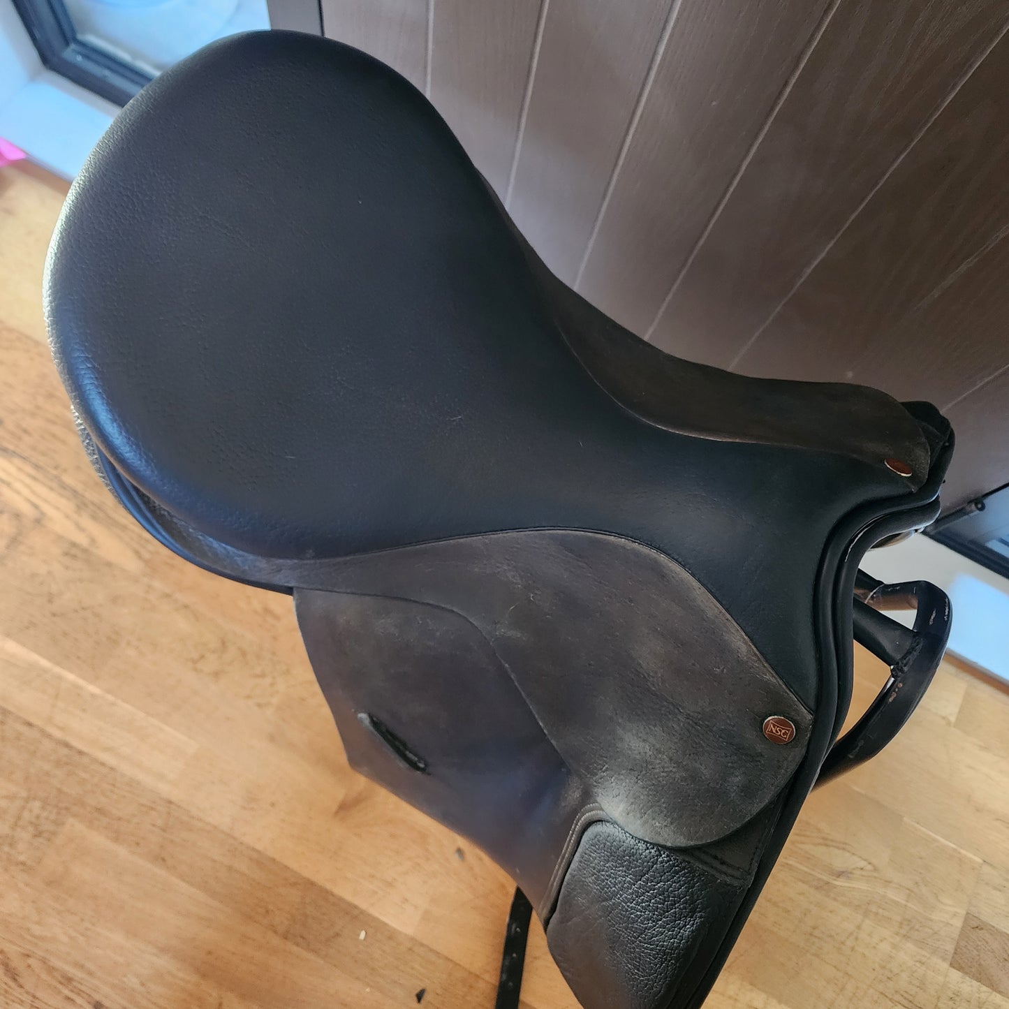 NSC black buffalo leather dressage saddle 18", MW