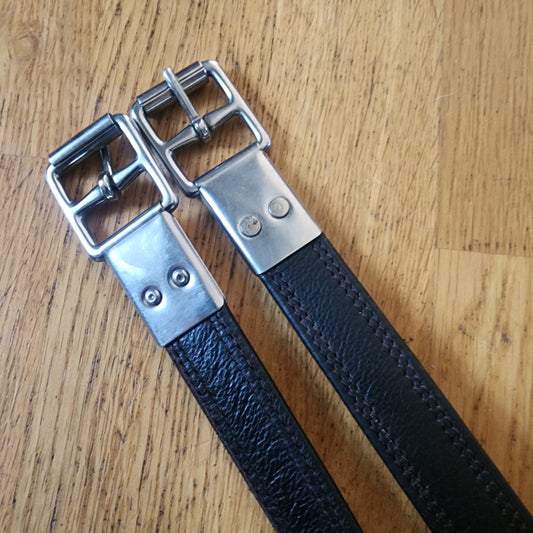 Kent and Masters brown stirrup leathers. Pre-loved