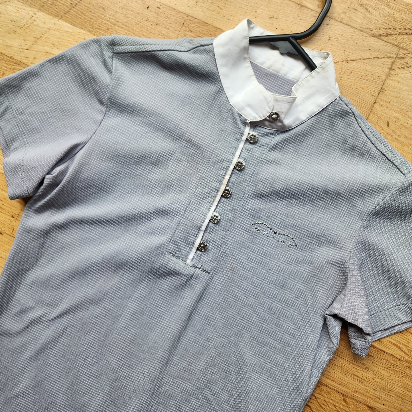 Animo show shirt, ladies 8, grey, pre-loved