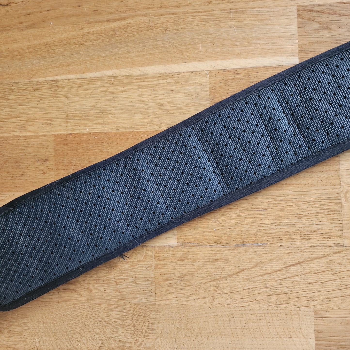 Collegiate neoprene lined girth 24"