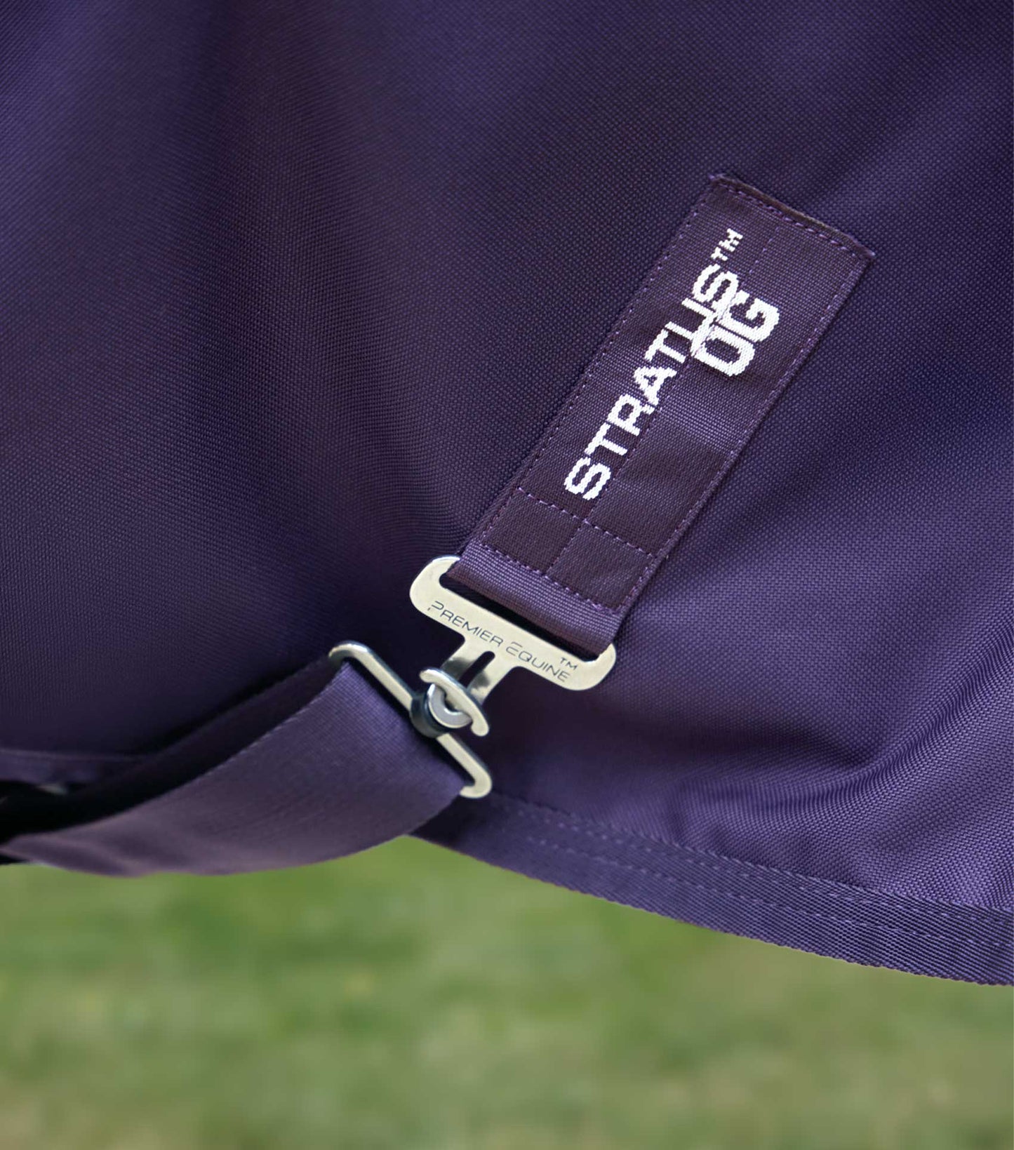 Description:Stratus 1200 Series 0g Turnout Rug with Classic Neck Cover Purple_Colour:Purple_Position:4