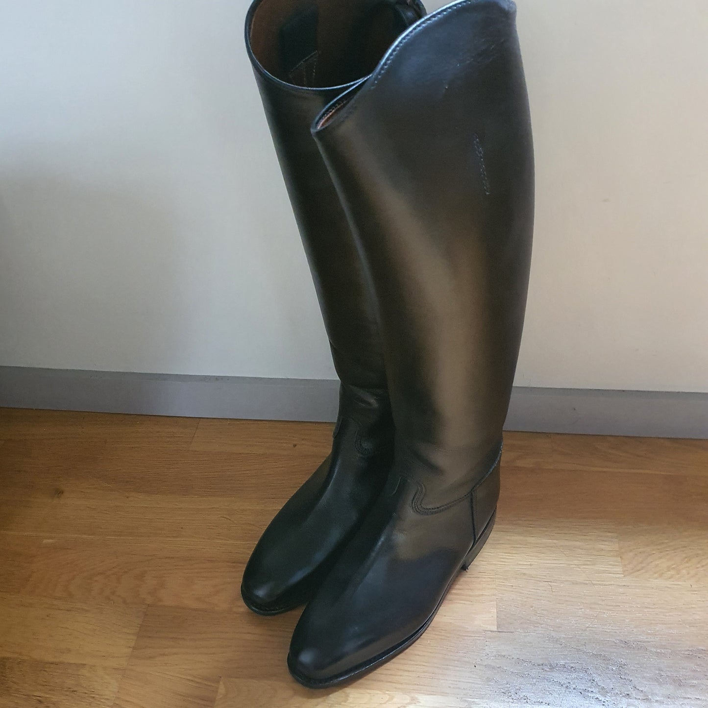 Konigs black long leather dressage / Showing riding boots size 38