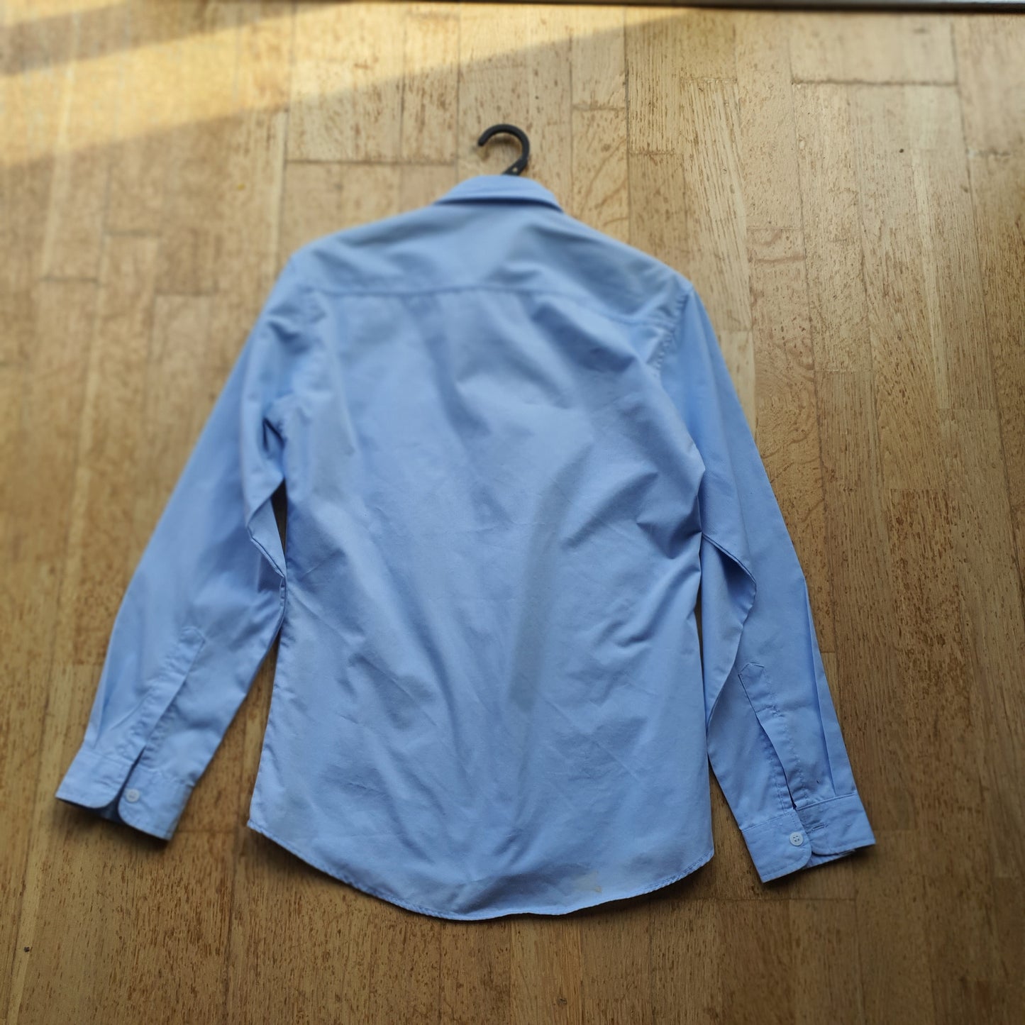 Light blue cotton show shirt, ladies 10 (girls 14)