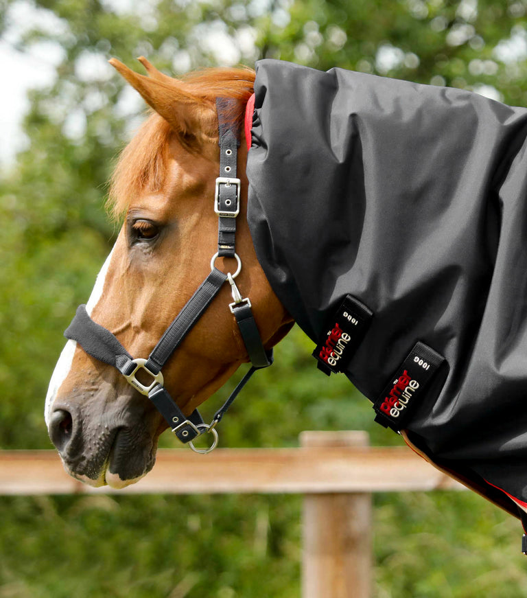 Premier Equine Buster 100g Turnout Rug with Snug Fit Neck Cover