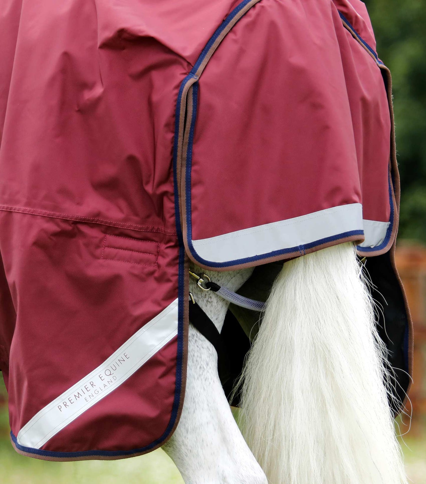 Premier Equine Buster 400g Turnout Rug with Neck Cover