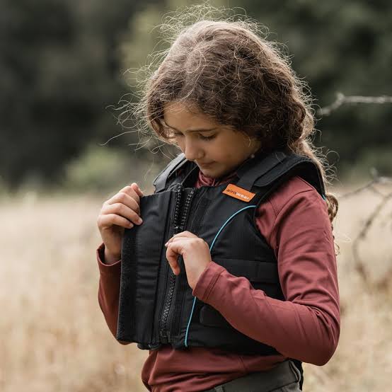Airowear Outlyne body protector (Child Sizes - boys and girls)